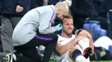 Harry Kane: Tottenham striker says he will "come back stronger" from ankle injury