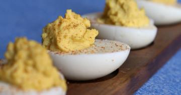 This Is How All Your Favorite Chefs Make Deviled Eggs