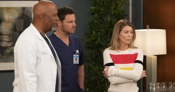 Grey's Anatomy: How Meredith's Risky Decision Could Ruin 2 Careers For the Price of 1