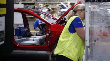 Trump's tariffs have hurt US manufacturers, Fed study says