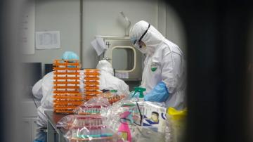 S Korea leader calls for 'unprecedented' steps to stop virus
