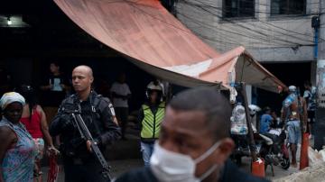 Virus has Brazil's Bolsonaro facing governor ‘insurrection’