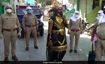 "No One Should Violate Lockdown": Yamraj On UP Streets Spreads Awareness