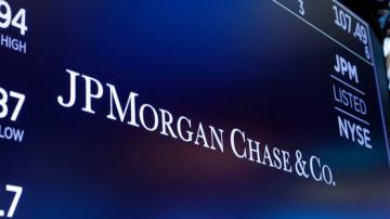 JPMorgan 1Q profit drops 70% as it readies for loan defaults