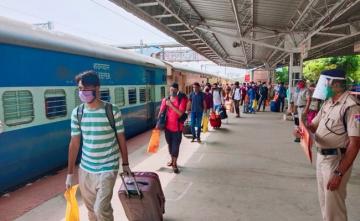 Centre's Revised Order On Shramik Rail Likely New Flashpoint With States
