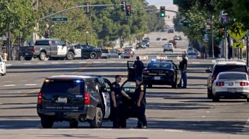 Gunman who targeted Paso Robles police killed; 3 officers injured