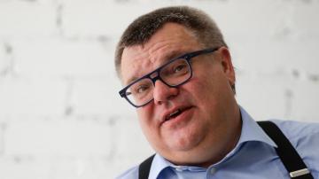 Top challenger in Belarusian presidential race detained