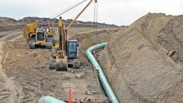 Setbacks hamper pipeline industry backed by Trump