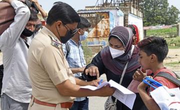 In UP District, Violators To Write Mask Lagaana Hai 500 Times As Fine