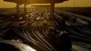 Regulators say railroad talks can be included in lawsuits