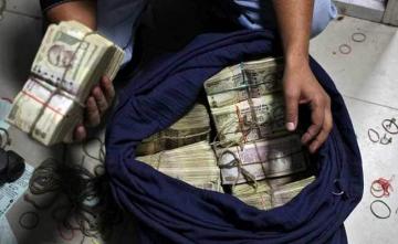 Scrapped Notes Of Rs 4.76 Crore Face Value Seized In Gujarat, 2 Arrested