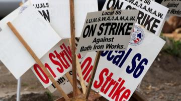 Shipyard, union reach tentative deal to end strike in Maine