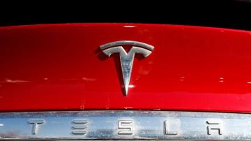 Tesla boosts turbocharged stock with plan for 5-for-1 split