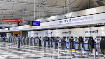 United says it will drop widely scorned ticket-change fees