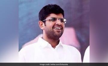 Agitating Farmers Tear-Gassed On Way To Dushyant Chautala's Residence