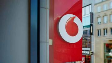 India Deciding Whether To Challenge Vodafone's 20,000-Crore Win: 10 Facts