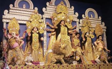 Happy Durga Puja: Shubho Saptami Today, Know About Nabapatrika
