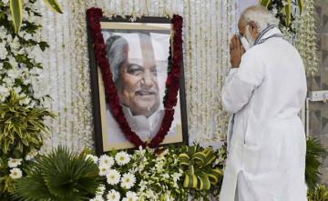 PM Pays Tributes To Ex-Chief Minister Keshubhai Patel, Meets His Family
