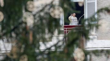 Pope: Christmas a sign of hope amid difficulties of pandemic