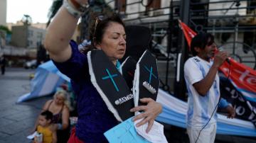 Argentine congress debates abortion rights; activists gather