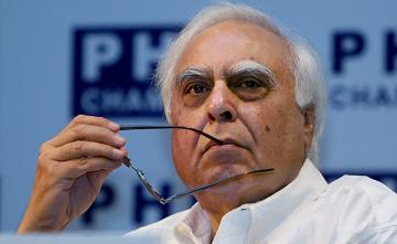 "You Never Listened...": Congress's Kapil Sibal To PM On Farmers' Protest