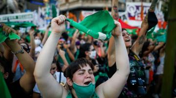Argentine Senate approves bill legalizing abortion