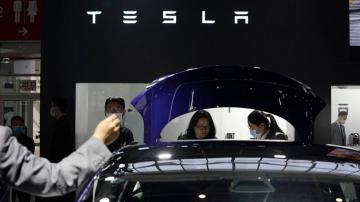 Tesla balks at touch screen recall, US agency takes action