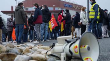 Unions strike over job cuts at French vaccine maker Sanofi
