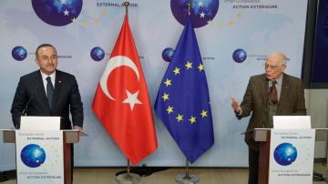 Turkey launches charm offensive to ease tensions with EU