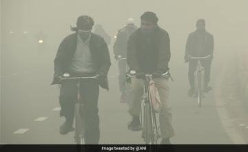Dense Fog Shrouds Delhi, Minimum Temp Rises To 8.8 Degrees Celsius