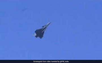 Watch: Republic Day Showstopper Rafale Jet's "Vertical Charlie" Manouevre