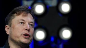 Agency finds that Elon Musk tweet violated federal labor law