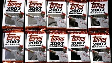 Trade announcement: Topps will offer stock to the public