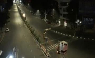 Punjab Extends Night Curfew By 1 Hour, Shuts Bars, Cinemas, Gyms