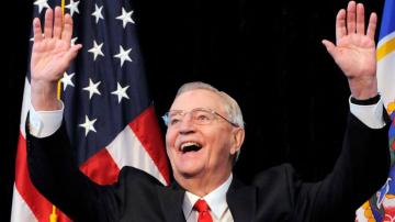 Walter Mondale, Carter's vice president, dies at 93