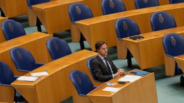 Balancing act: Dutch PM eases lockdown amid infection rise