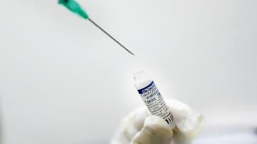 Brazil regulator rejects Sputnik vaccine; Russia cries foul