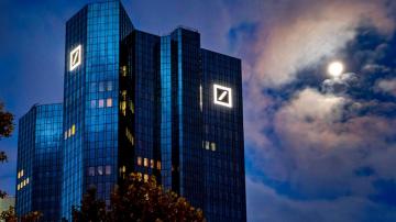 Restructuring Deutsche Bank shows best quarter in 7 years