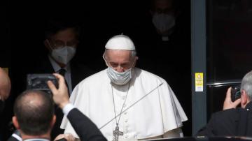 Pope to Vatican's own media workers: Who reads your news?