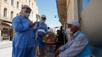 Turkish teams on mission to persuade the vaccine-reluctant