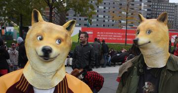 Such Doge: Popular meme breaks internet with record NFT sale (6 GIFs)