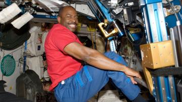 Dirty laundry in space? NASA, Tide tackle cleaning challenge