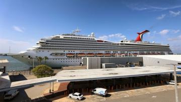 Carnival loses $2.1 billion waiting for cruising to resume