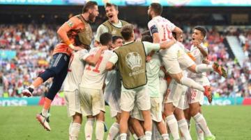 Croatia 3-5 Spain: Spain win after extra time in eight-goal thriller