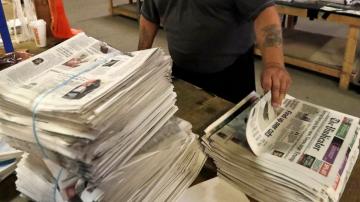 Study: Newspaper circulation revenue surpasses advertising