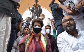 Priyanka Gandhi Vadra Begins 2-Day UP Visit With Silent Protest