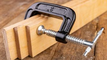 The Cleverest Way to Make a Clamp When You Don't Have One