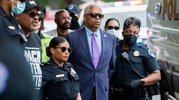 Congressman among 10 demonstrators arrested at voting rights protest
