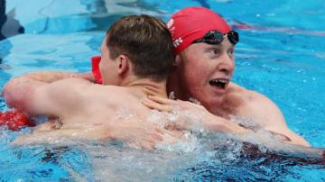 Tokyo Olympics: Tom Dean takes gold & Duncan Scott silver for GB in 200m freestyle