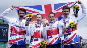 Tokyo Olympics: Triathlon mixed relay gold for Learmonth, Brownlee, Taylor-Brown & Yee